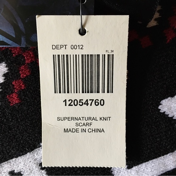 Hot Topic - Supernatural Winchester Brothers Fair Isle Knit Scarf (OS) NWT - Picture 7 of 10
